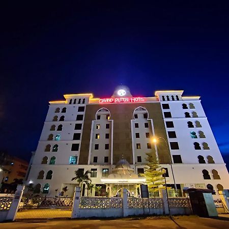 The Grand Puteri Hotel Куала-Тренгану Экстерьер фото